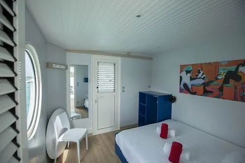 Aqualodge Guadeloupe Saint-Francois  Guadeloupe