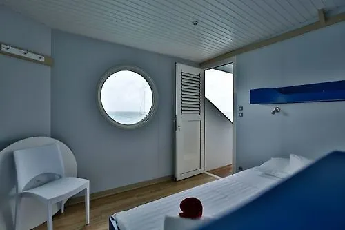 Botel Aqualodge Guadeloupe Saint-Francois  Guadeloupe